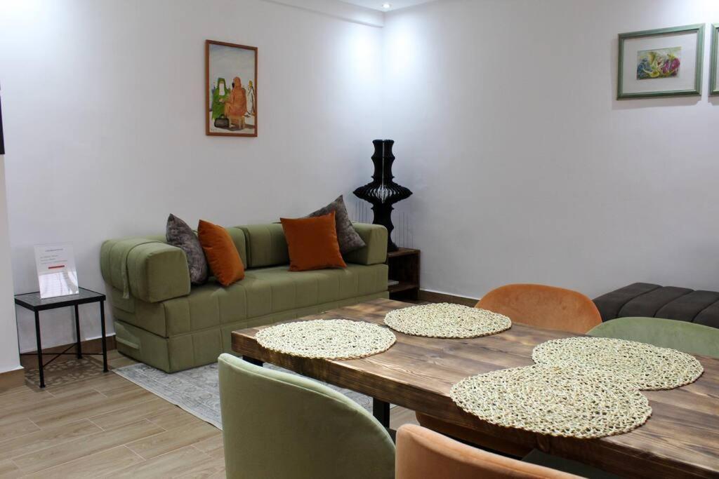 Appartement Coquet En Plein Centre De Gueliz *